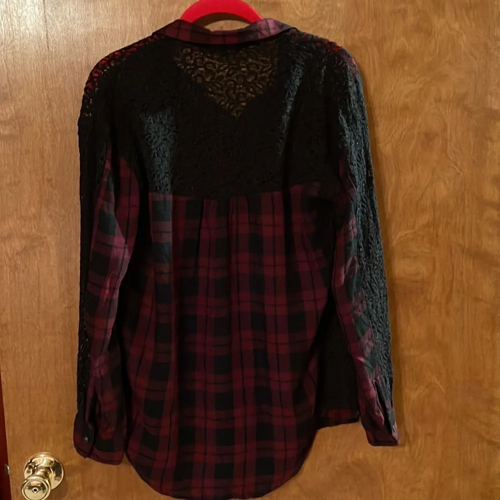 Express Button Blouse - Picture 2 of 2